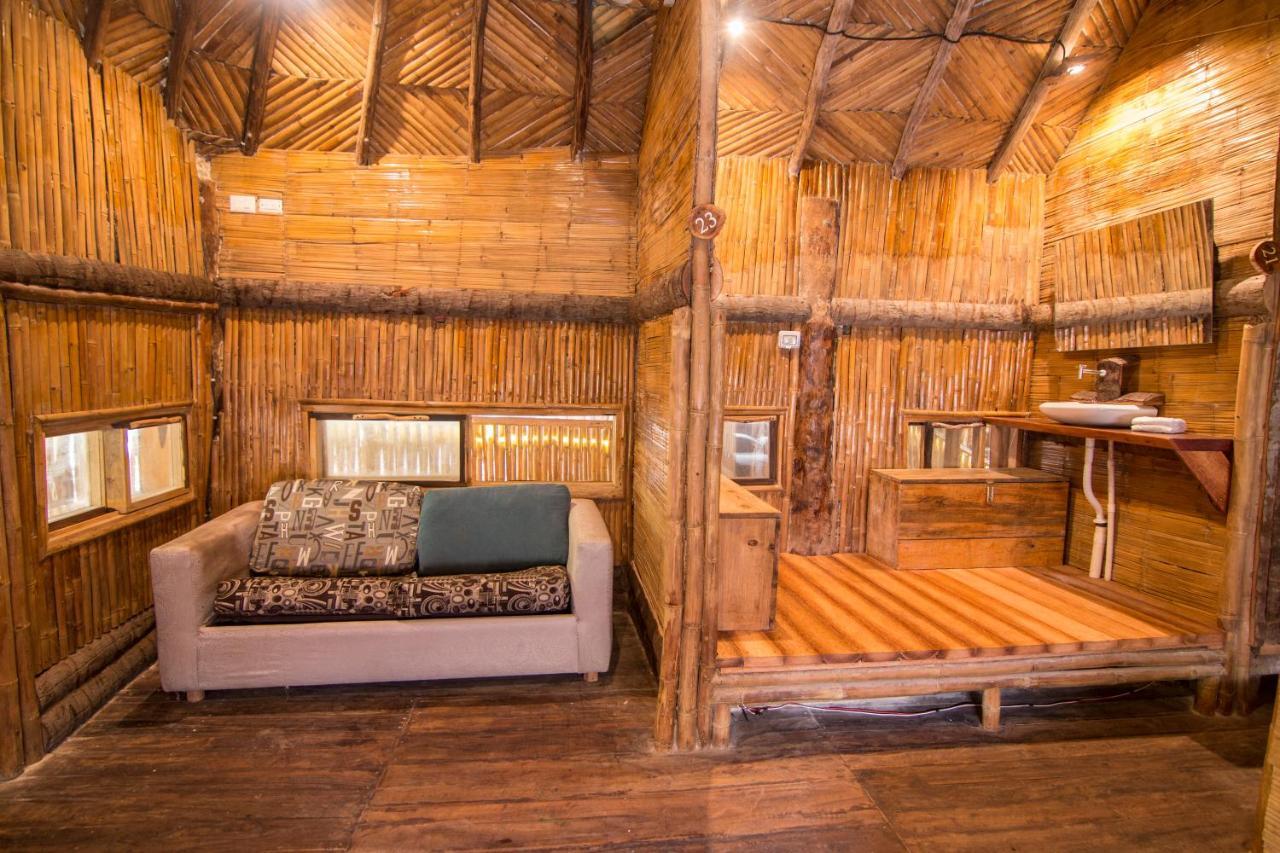 Hostel Bambu Gran Palas Hostal Party