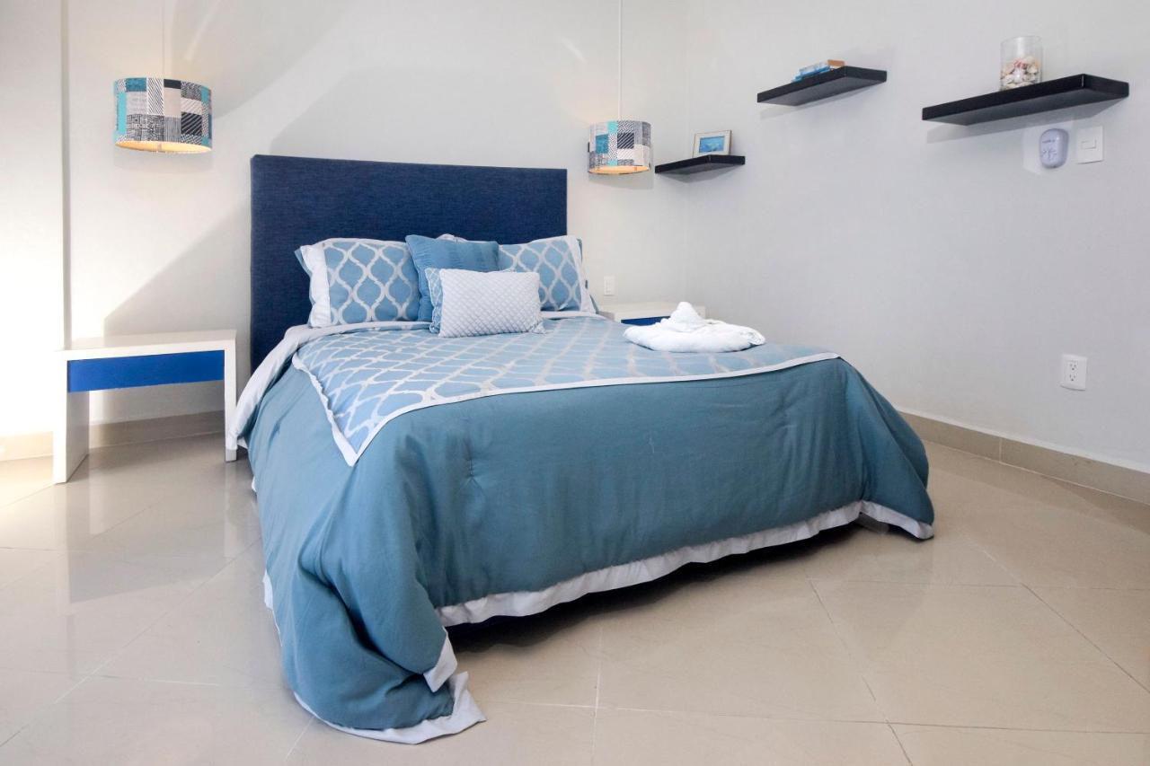 Peninsula Grand By Your Way