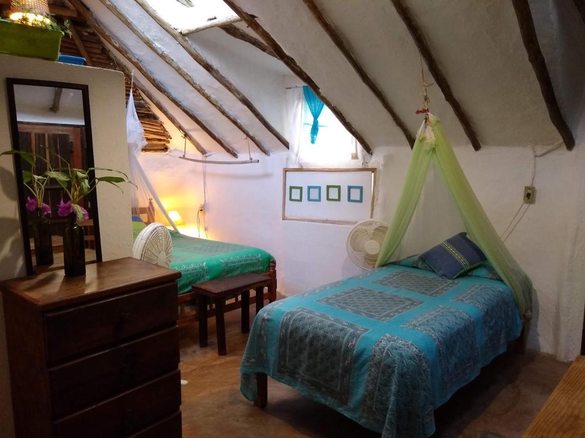Casitas Kinsol Hotel