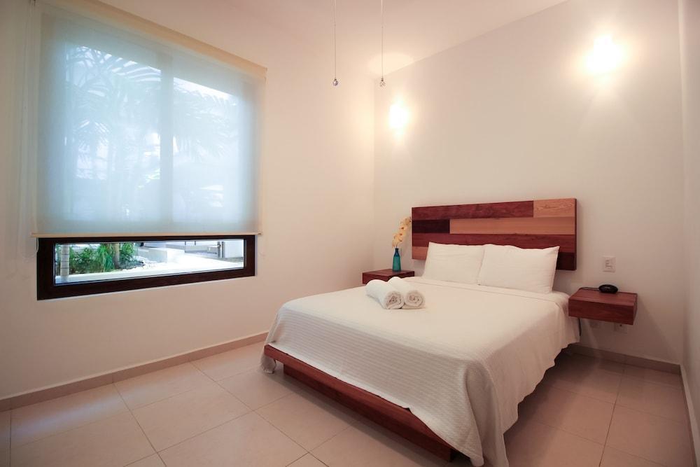 Exclusive 1 Bedroom Loft With Pool Facilites, High-Speed Internet And Free Parking In Akumal