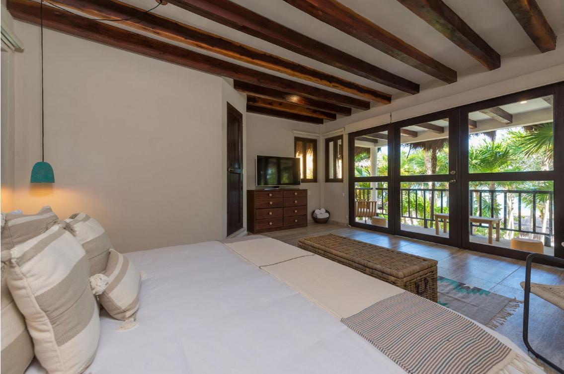 Beachfront Bungalows- Soliman Bay * Tulum
