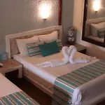 Chez Waffle Hotel