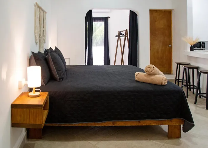 Sonido Del Mar Hotel Boutique & Yoga Loft