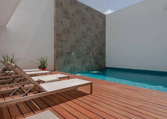 Luxury 1 Bedroom With Private Garden & Pool - Zen Paradise