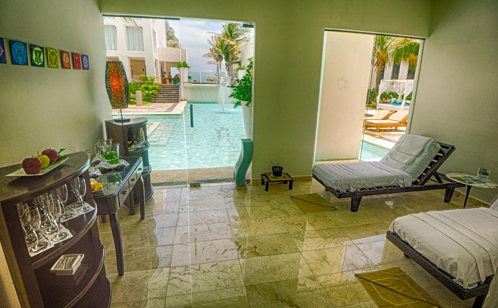 Oasis Tulum Lite Akumal