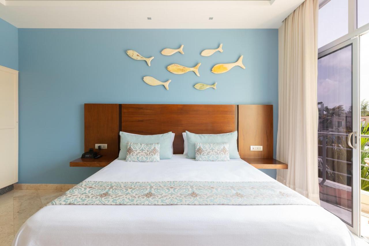 Biwa Hotel 4*