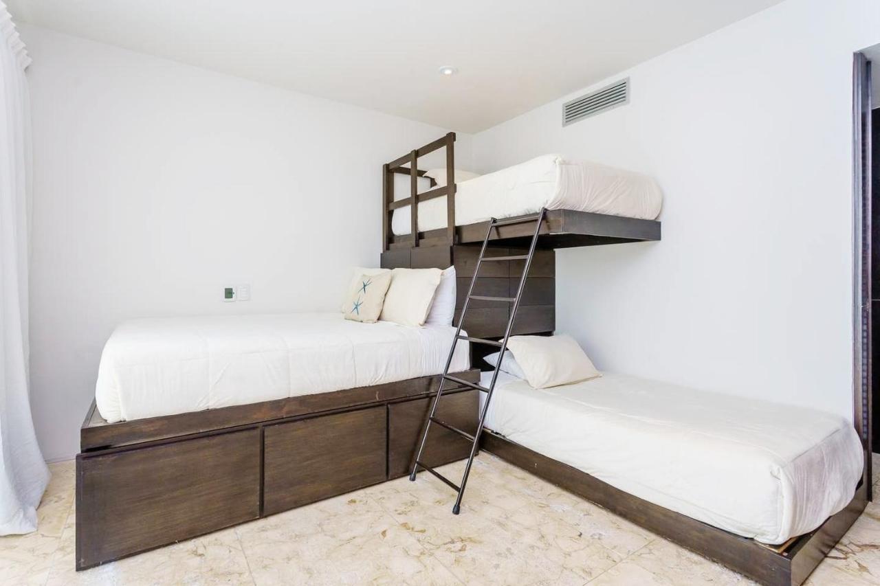 Gorgeous Magia Beachside By Moskito * Playa del Carmen