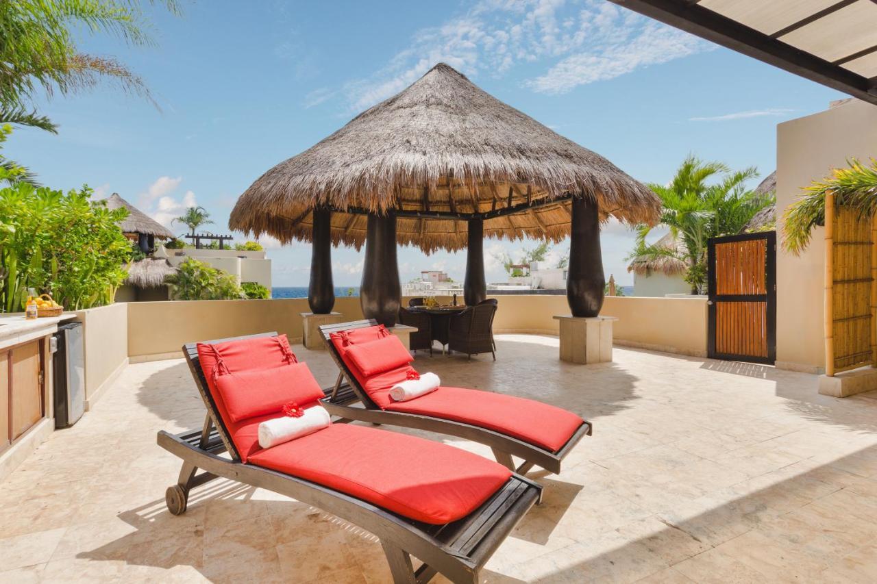Hotel El Taj Oceanfront&beachside 4*