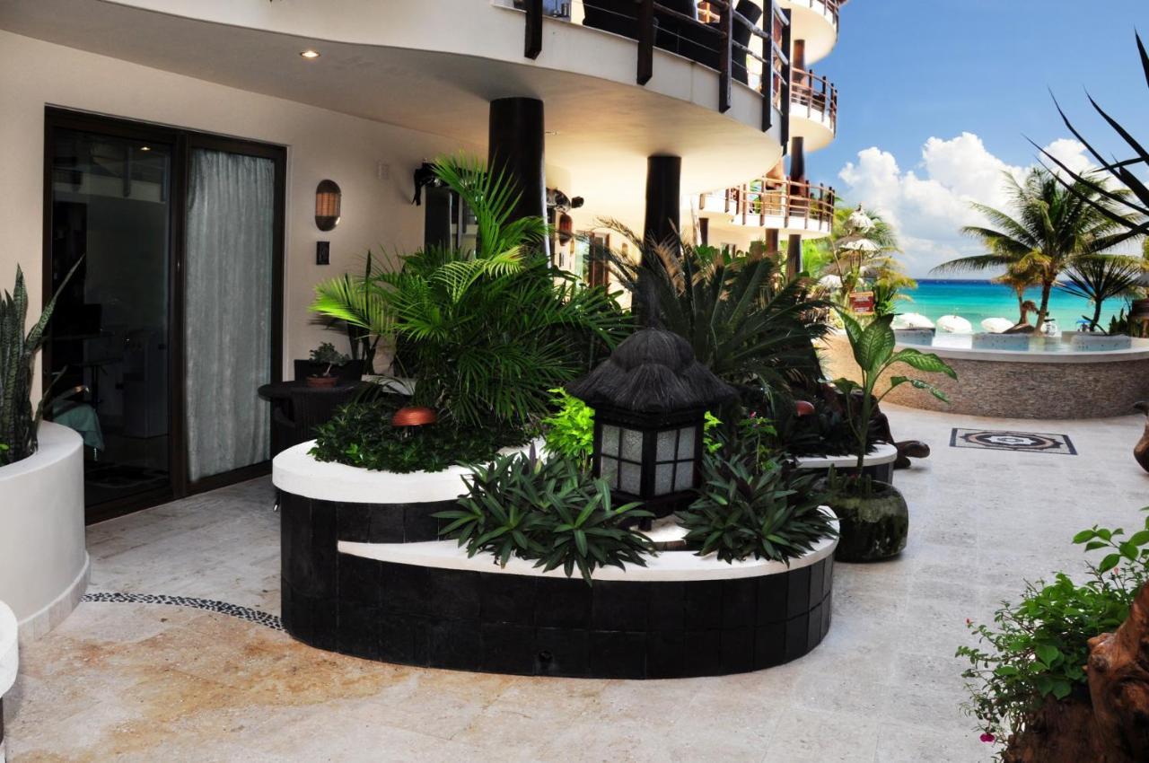 Hotel El Taj Oceanfront&beachside