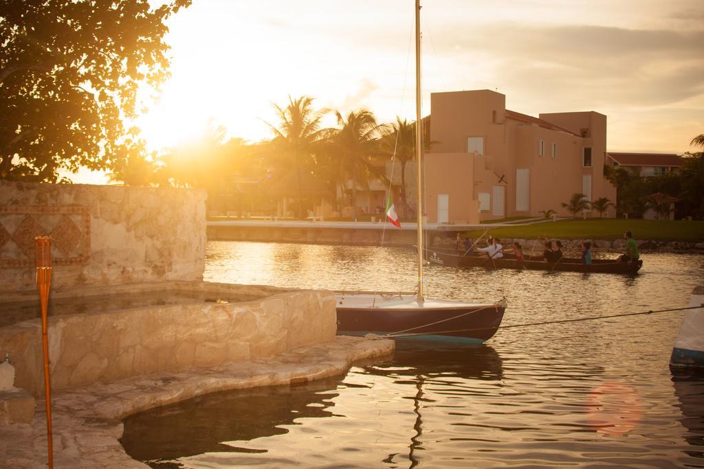 Chez Waffle Hotel 4* Puerto Aventuras