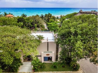 Amazing Hacienda For 14 Guests! Steps To The Beach! Pousada