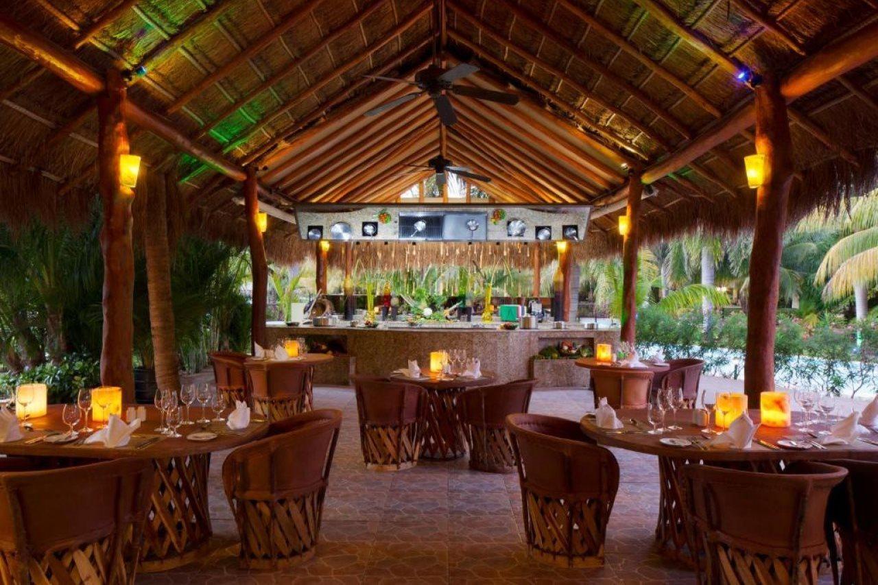 El Dorado Casitas Royale Catamaran, Cenote & Inclusive (adults Only) Resort 5*