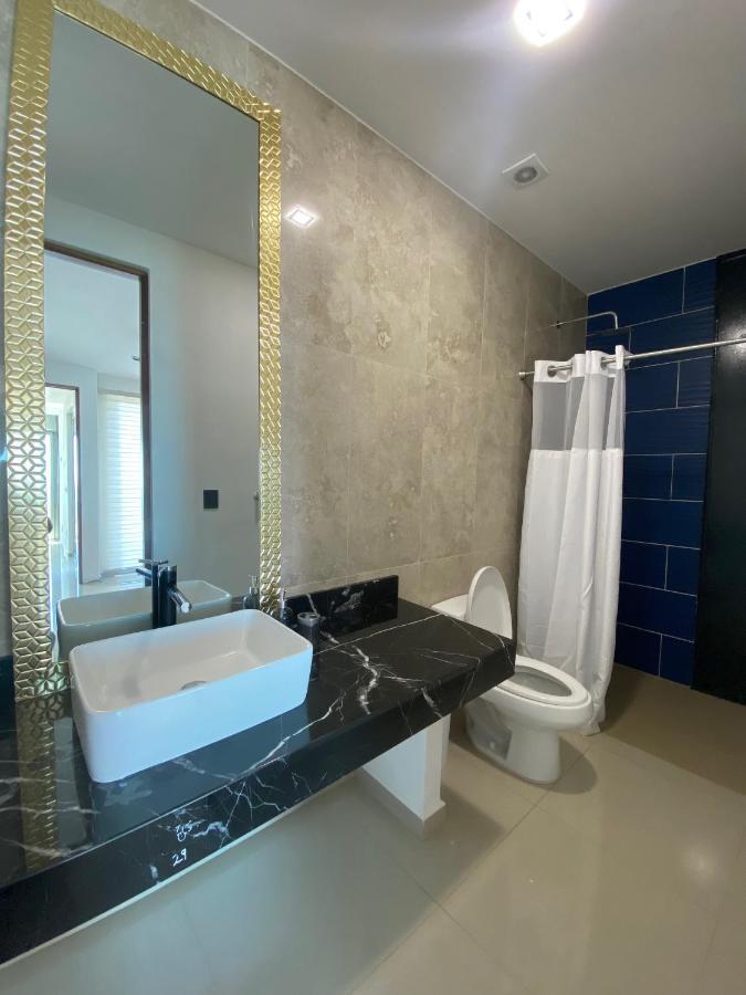 Apartment Angelina 28 Beachfront And Family - Modern And Relaxing Long - 20 Min From Cancun Airport *