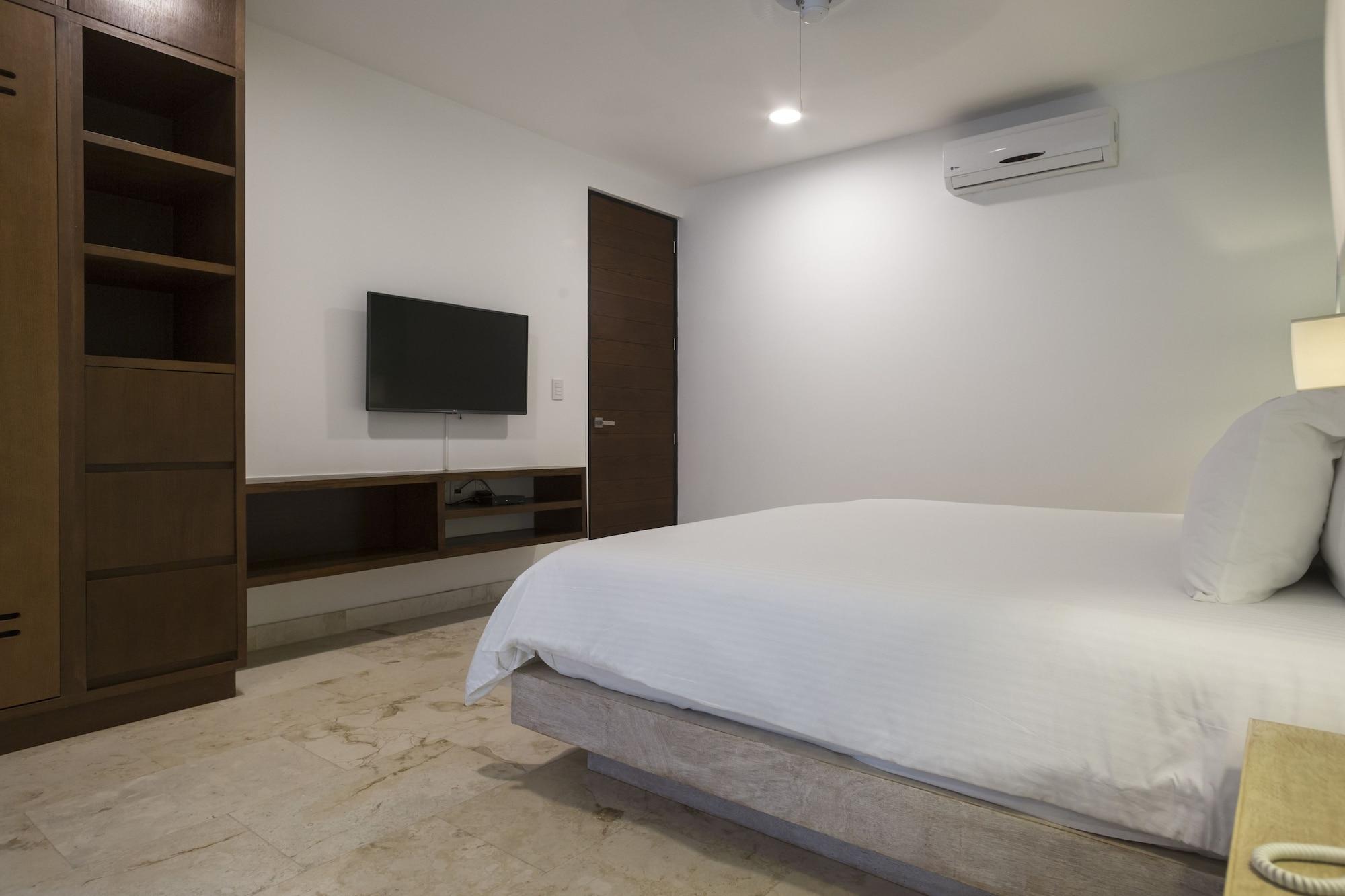 Anah Apartahotel 4*