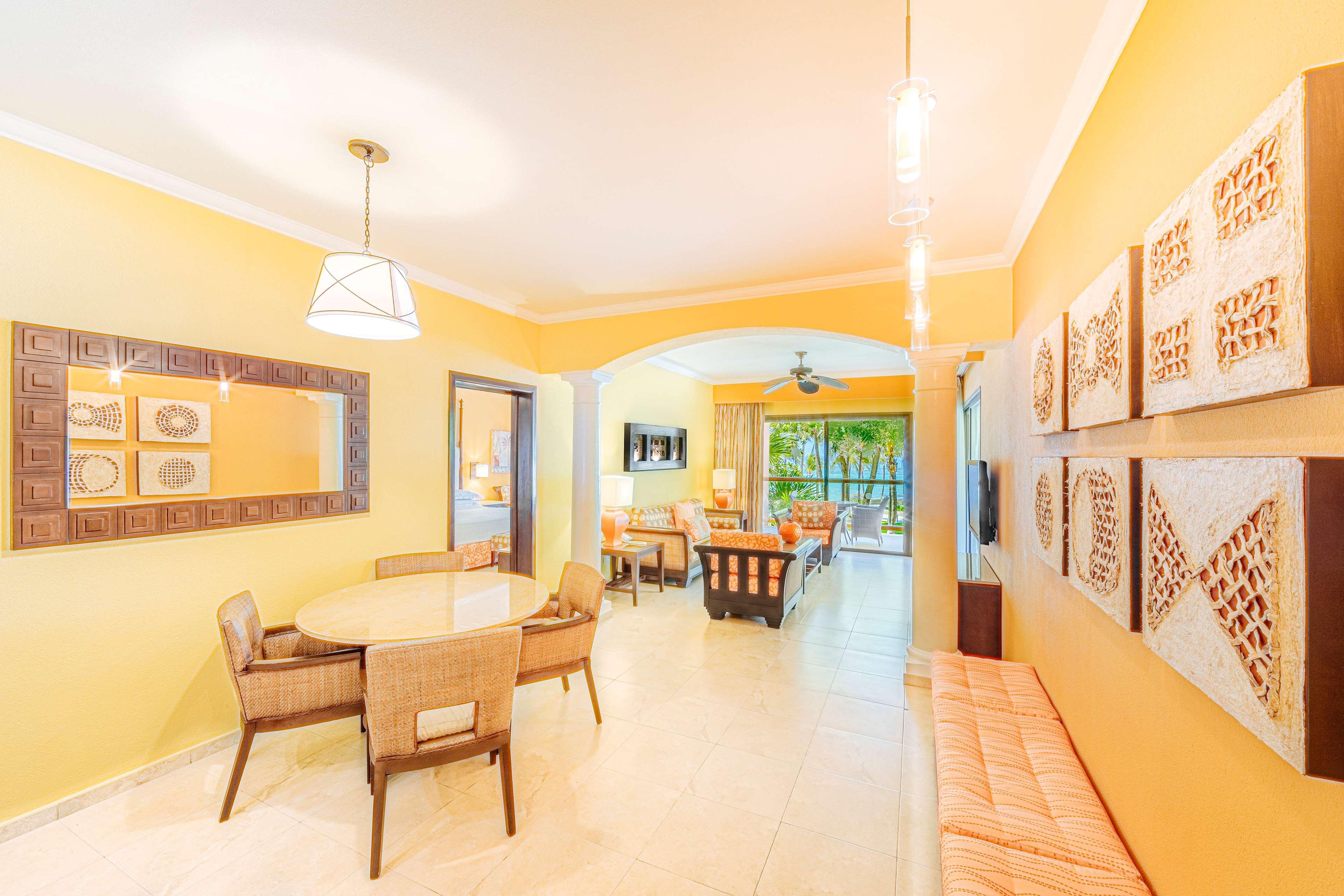 Resort Barcelo Maya Palace 5*