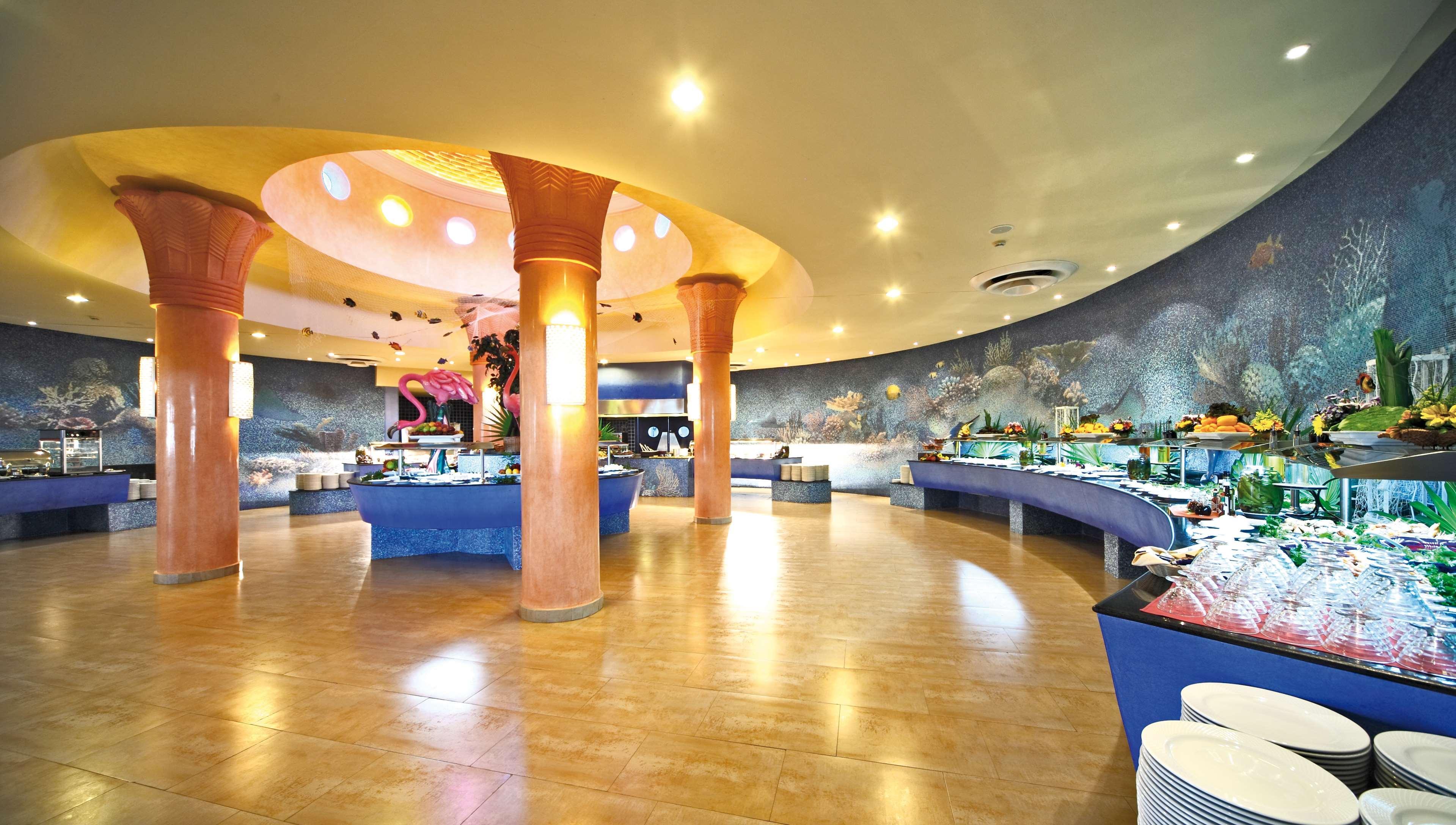 Barcelo Maya Palace Resort 5*