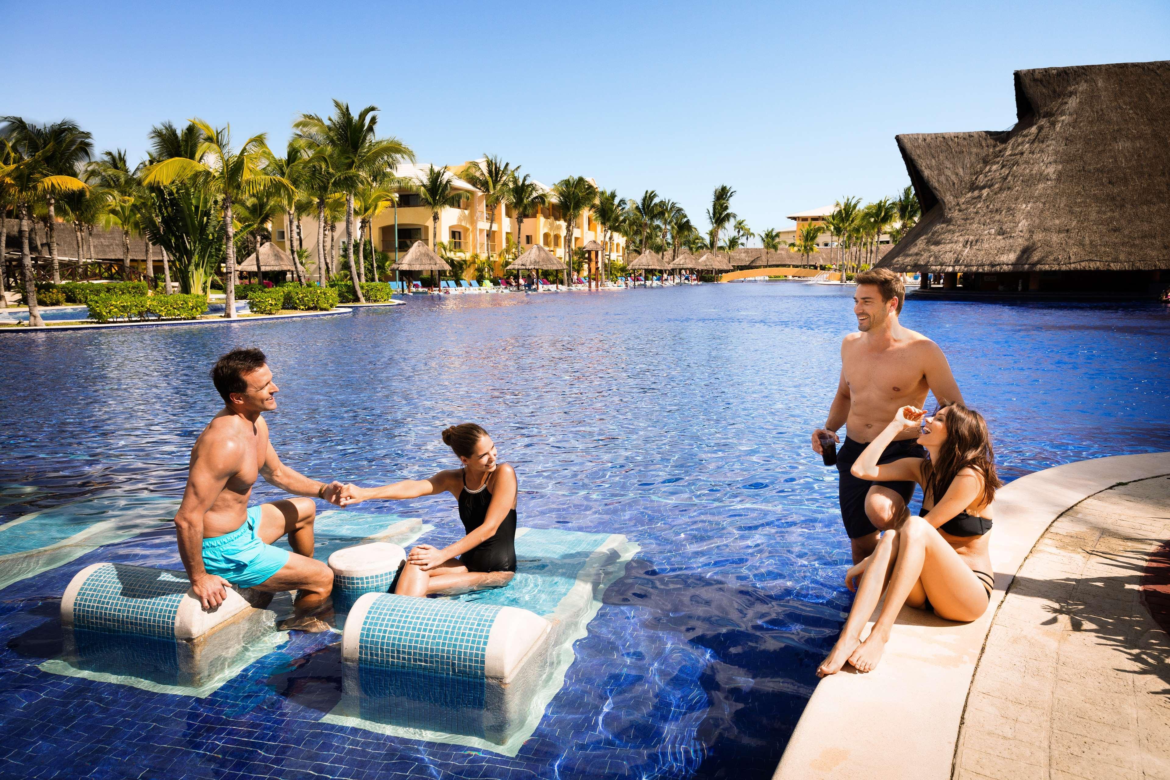Barcelo Maya Palace 5*