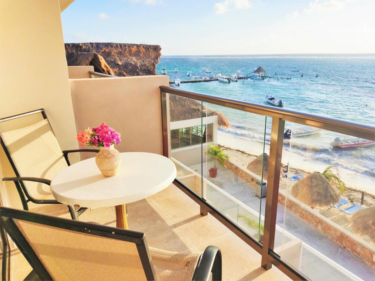 Hacienda Morelos Beachfront Hotel 3*