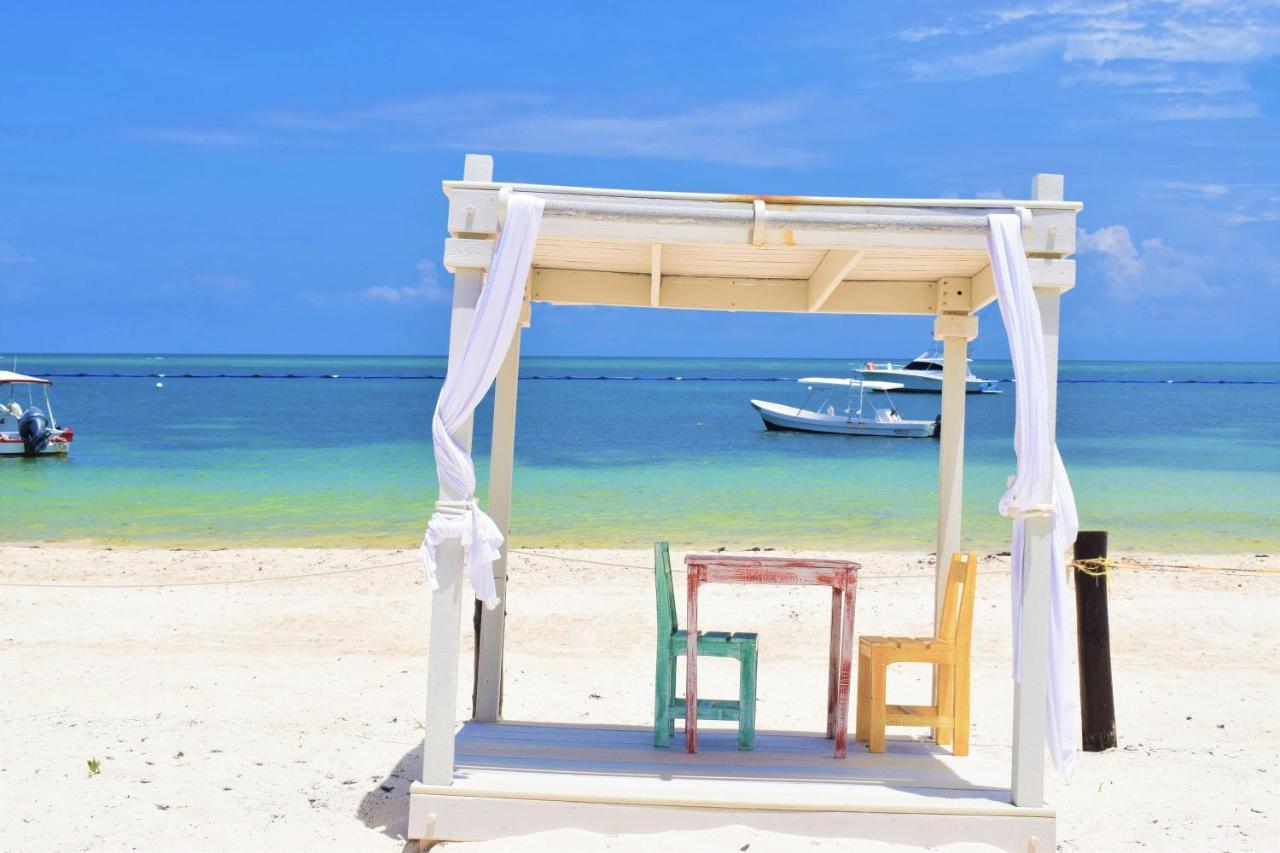 Hotel Hacienda Morelos Beachfront Puerto Morelos