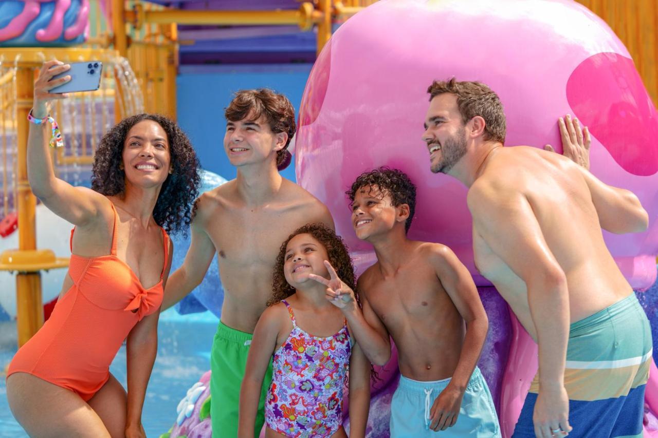 Nickelodeon & Riviera Maya Puerto Morelos
