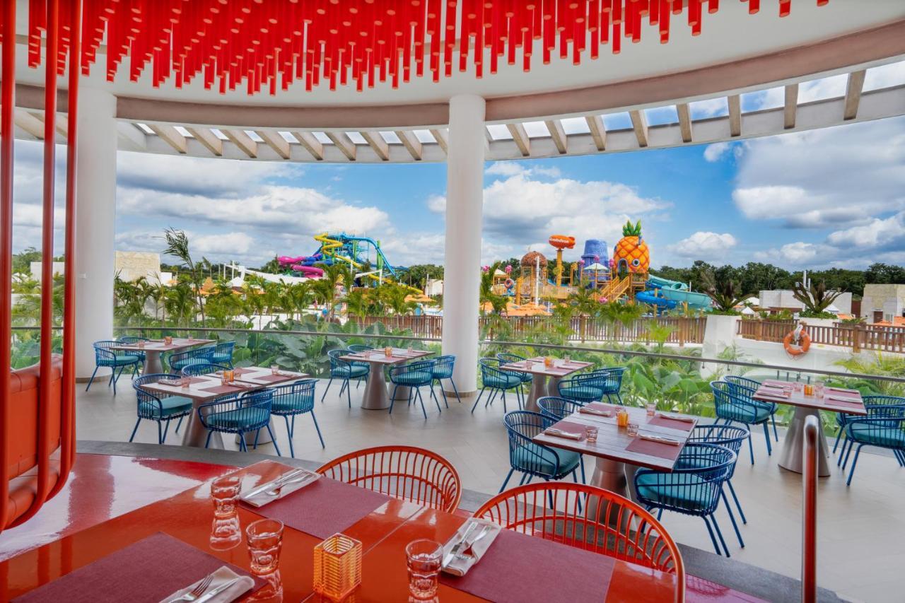 Nickelodeon & Riviera Maya Puerto Morelos