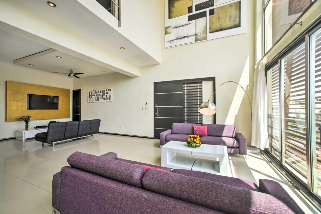 Luxury Penthouse With Rooftop Pool - Walk To Beach! Apartment Playa del Carmen