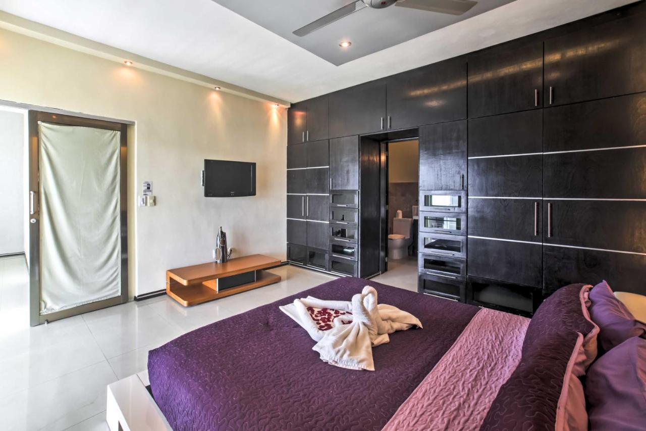 Apartment Luxury Penthouse With Rooftop Pool - Walk To Beach! Playa del Carmen