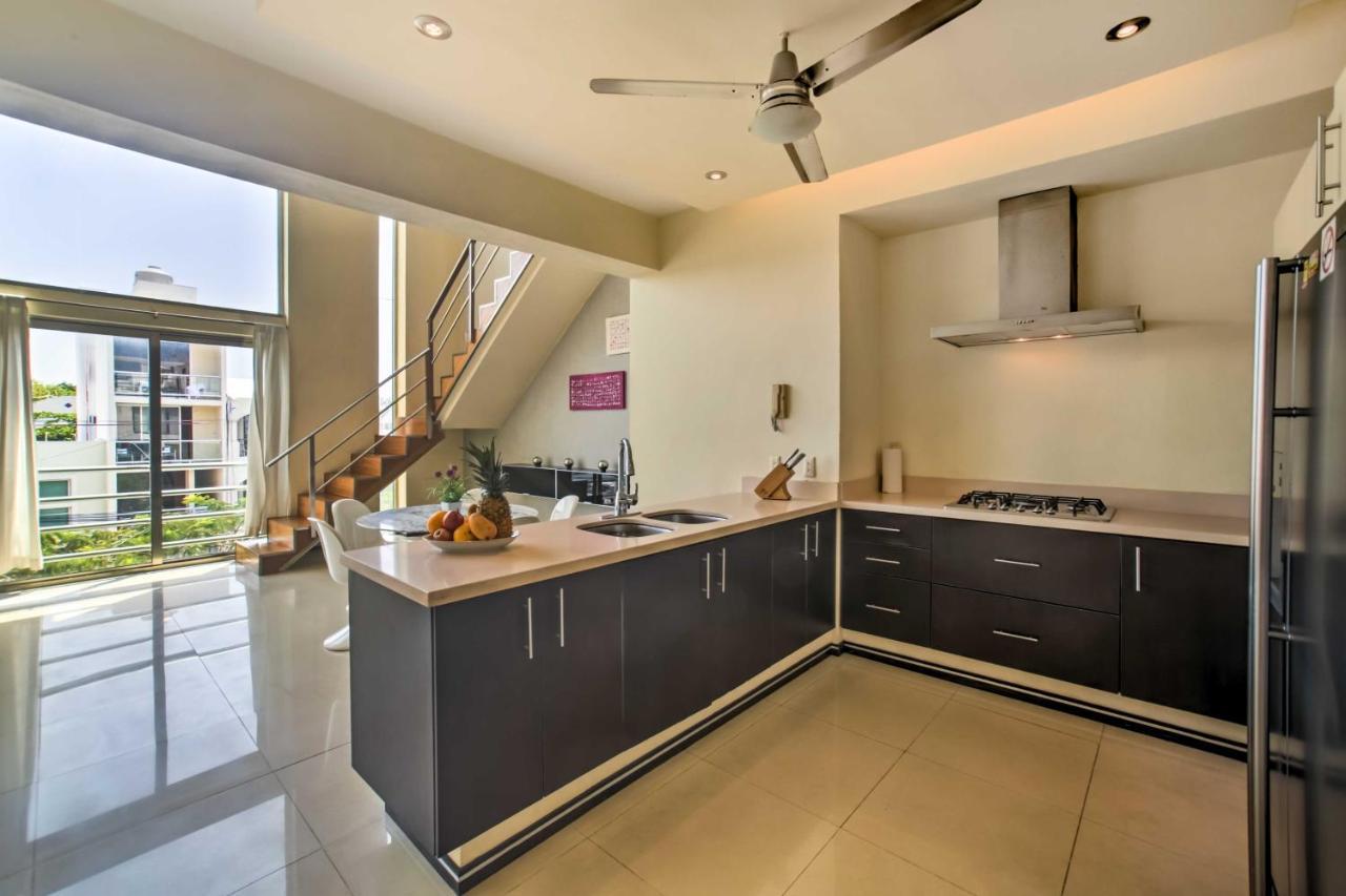 Luxury Penthouse With Rooftop Pool - Walk To Beach! Apartment Playa del Carmen