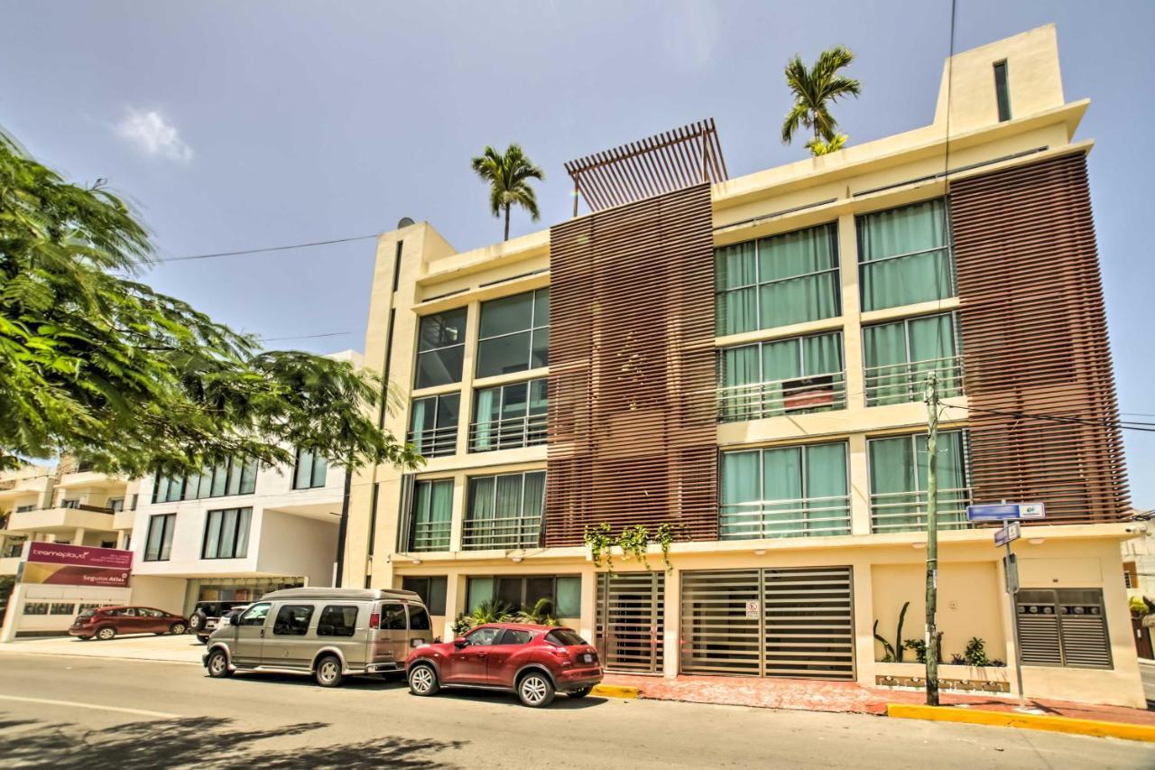 Apartment Luxury Penthouse With Rooftop Pool - Walk To Beach! Playa del Carmen