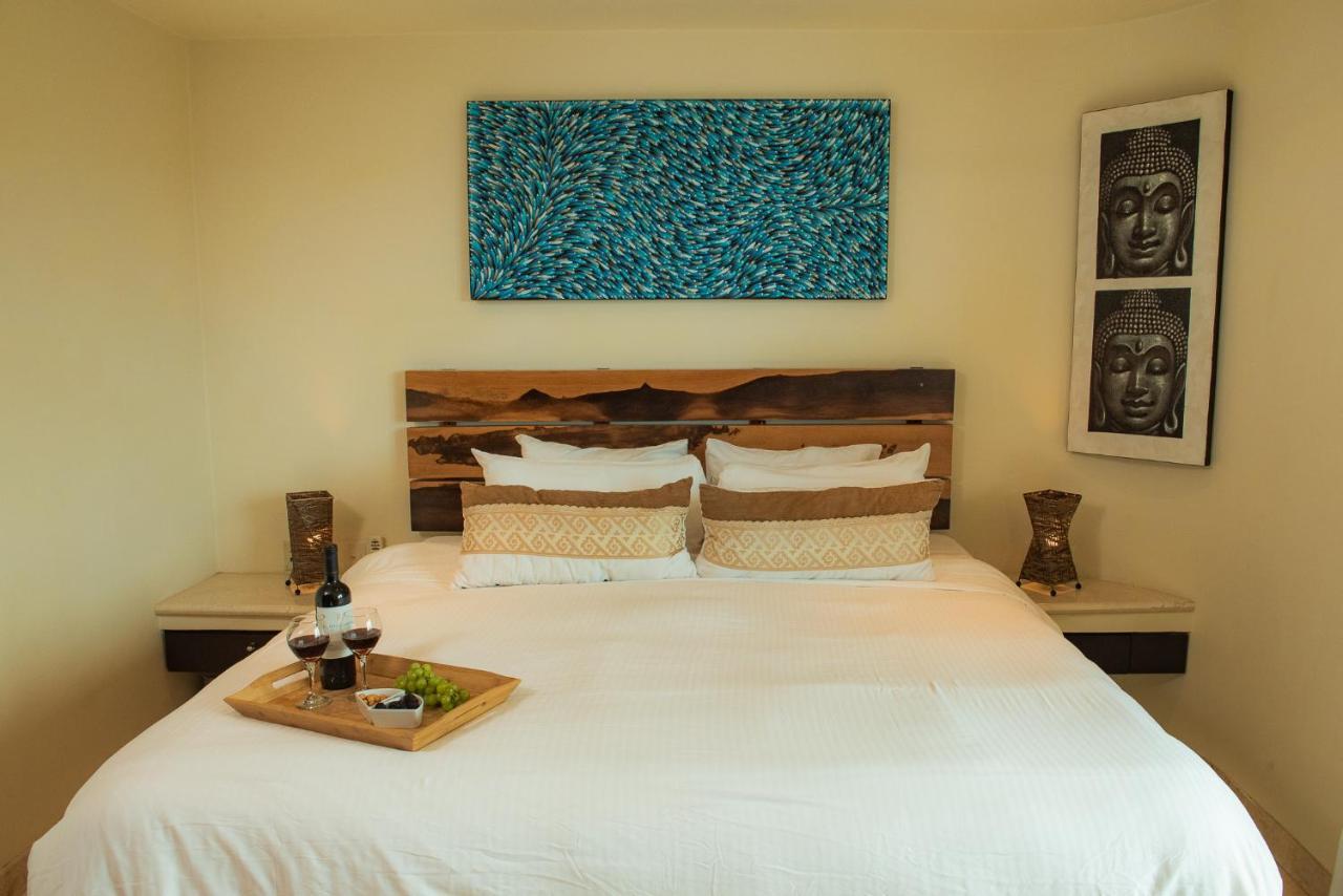 El Taj Oceanfront&beachside 4*