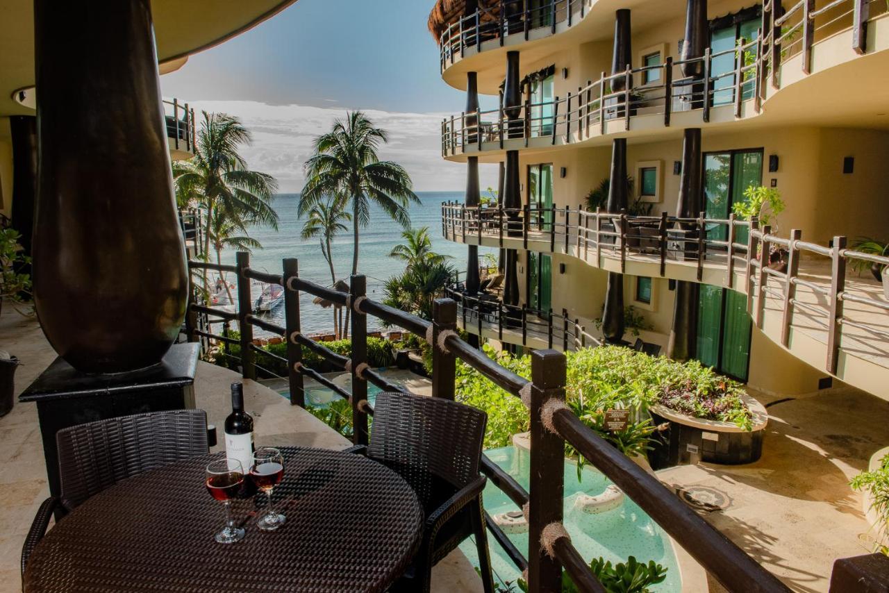 El Taj Oceanfront&beachside 4*