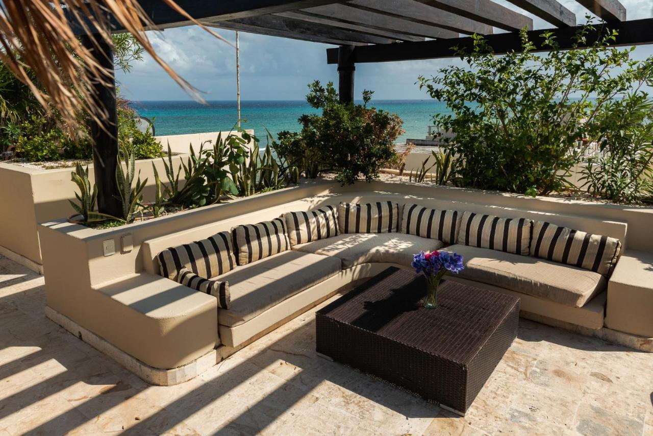 El Taj Oceanfront&beachside