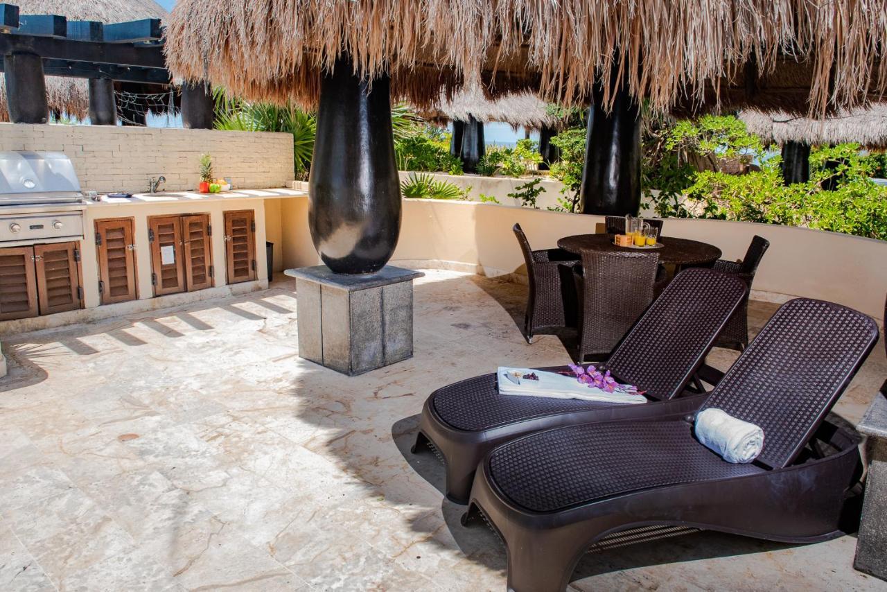 Hotel El Taj Oceanfront&beachside 4*