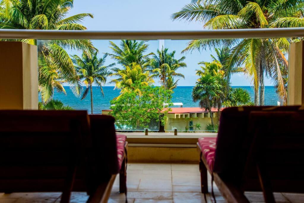 El Descanso Del Navegante Frente Al Mar * Puerto Morelos