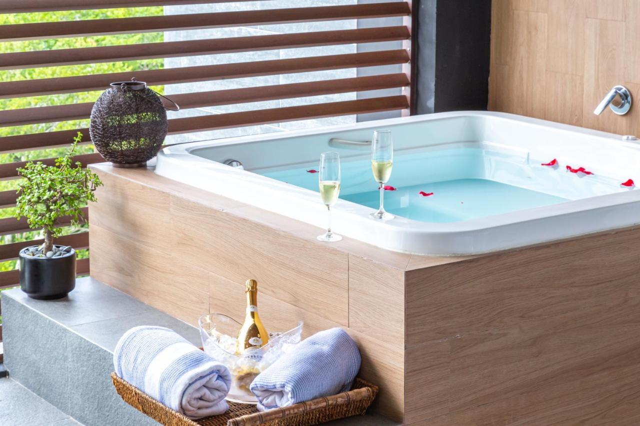 Aparthotel Fabulous & Exclusive With Sea View Pool Bbq Garden 4*
