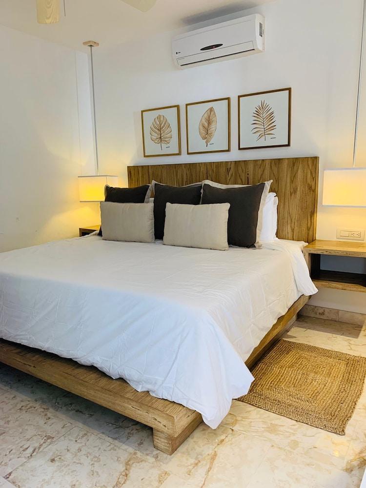 Apartahotel Anah 4*
