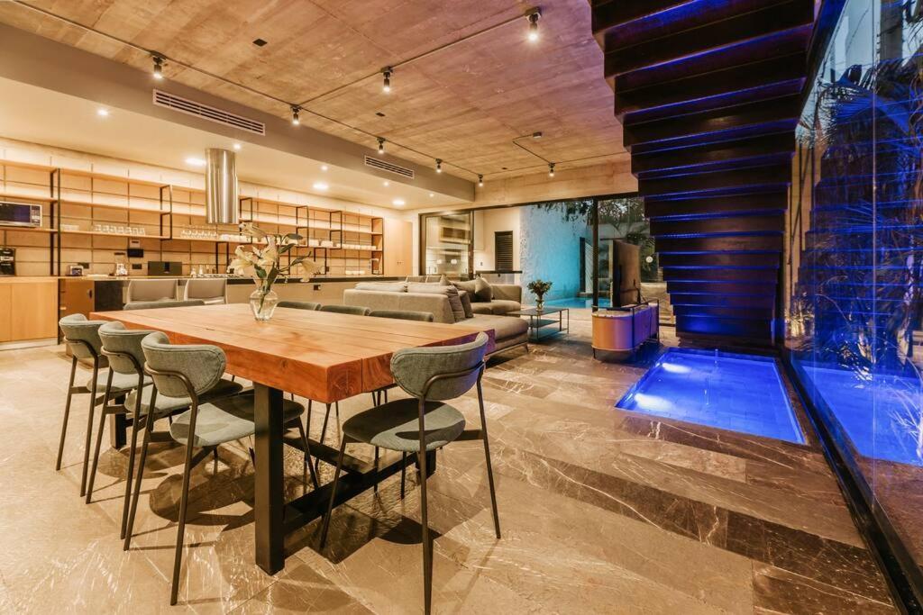 Tuuk: Luxury 5-bedroom With Private Pool And Concierge Villa Tulum