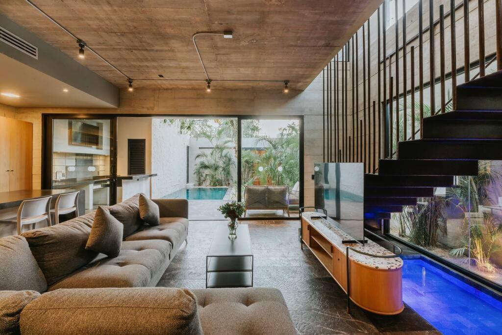Villa Tuuk: Luxury 5-bedroom With Private Pool And Concierge *