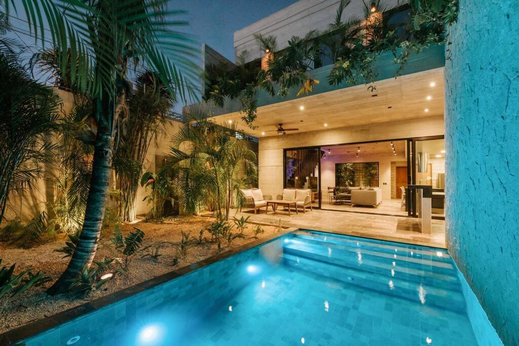 Tuuk: Luxury 5-bedroom With Private Pool And Concierge *