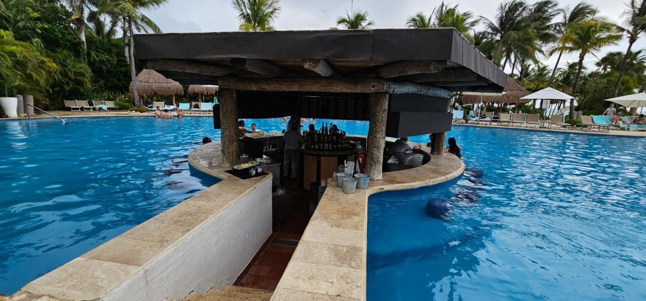 Mayan Palace *