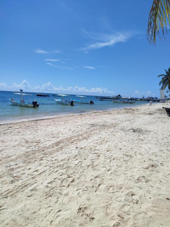 Casa Lucia Beachfront *
