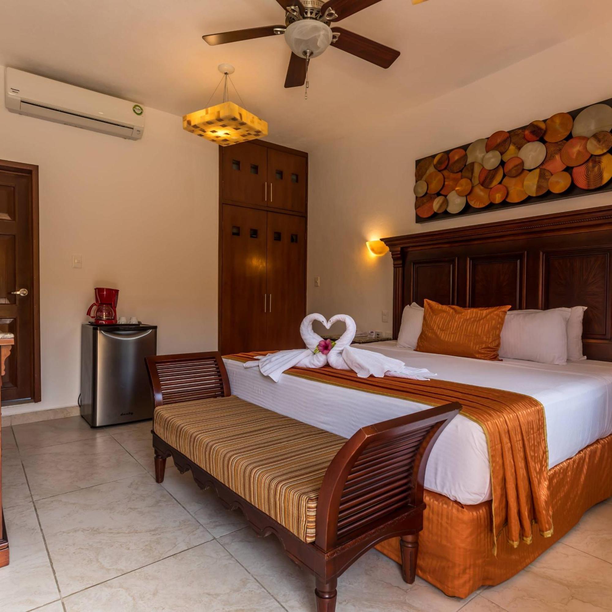 Golondrinas Hotel 4*