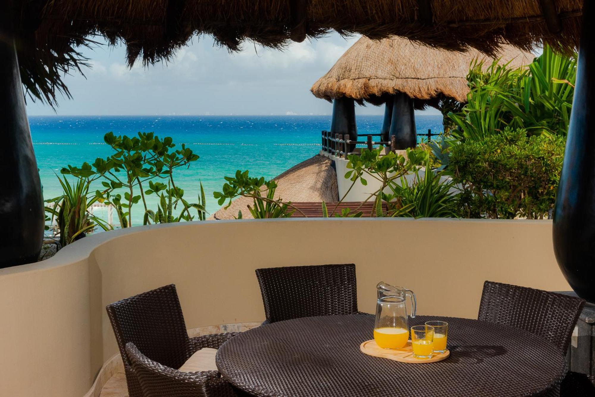 El Taj Oceanfront&beachside Playa del Carmen