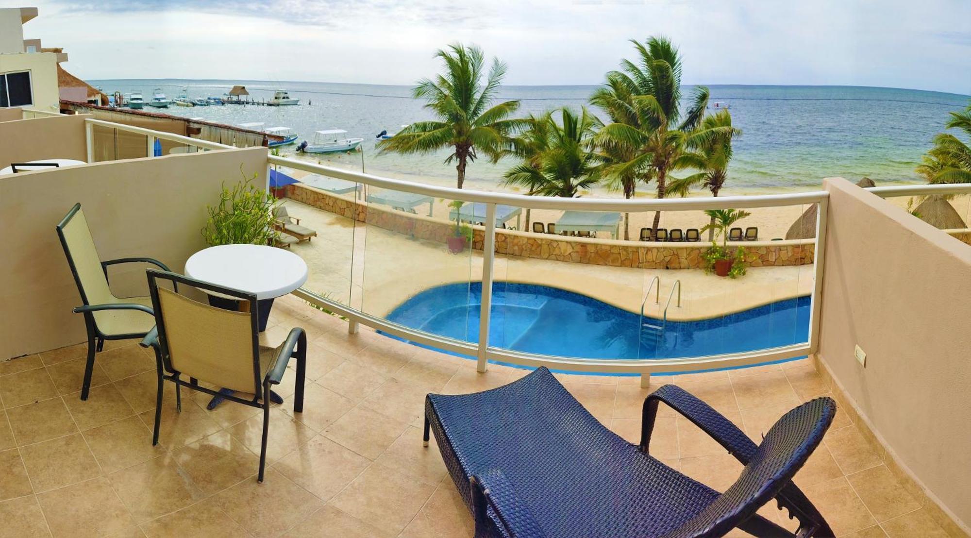 Hacienda Morelos Beachfront Puerto Morelos