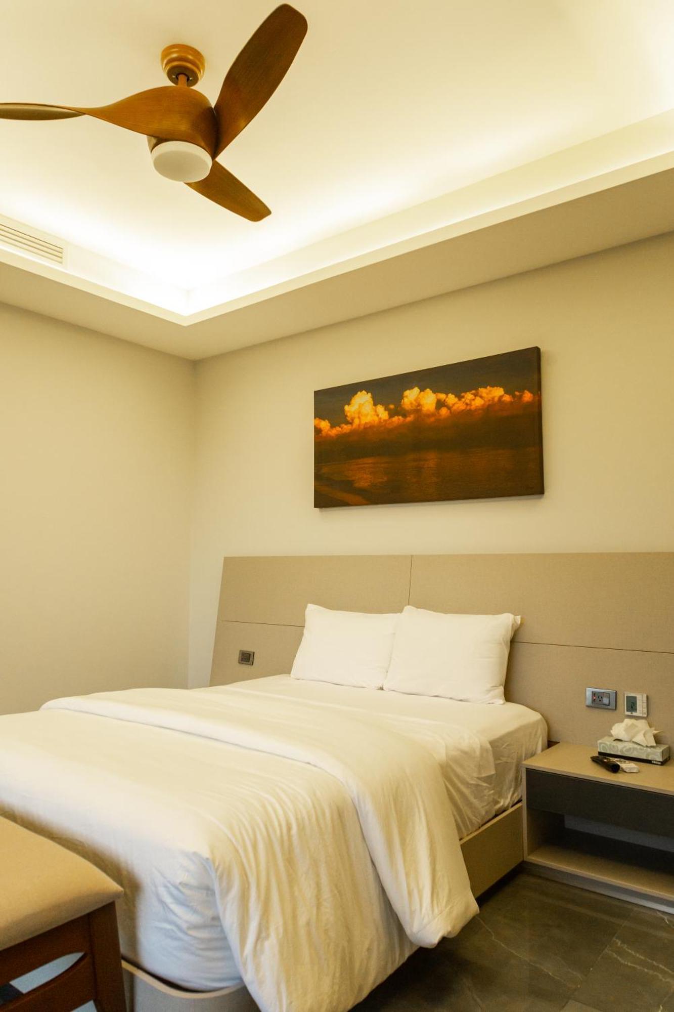 Aparthotel Fabulous & Exclusive With Sea View Pool Bbq Garden 4*