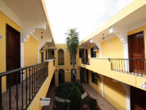 Hotel Real Del Mayab