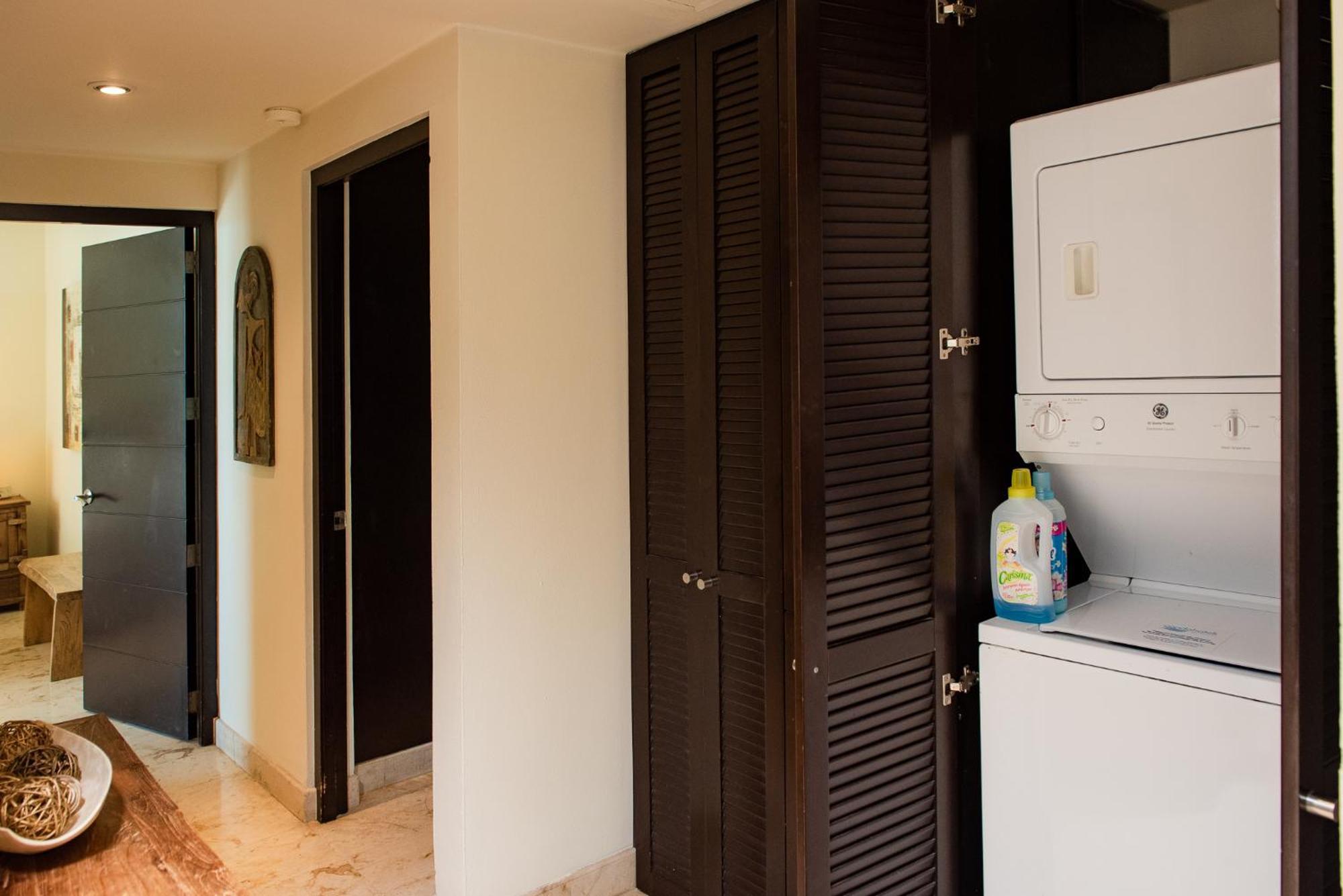 Hotel El Taj Oceanfront&beachside Playa del Carmen