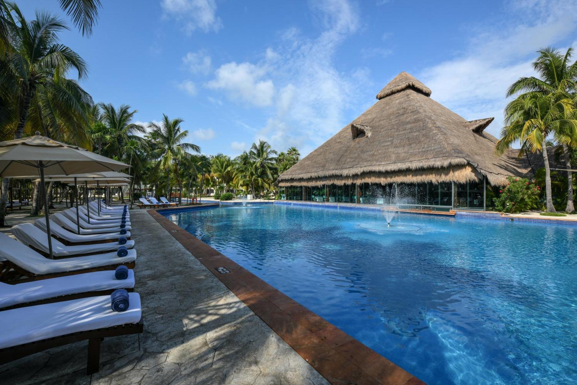 Resort El Dorado Royale By Karisma 5*