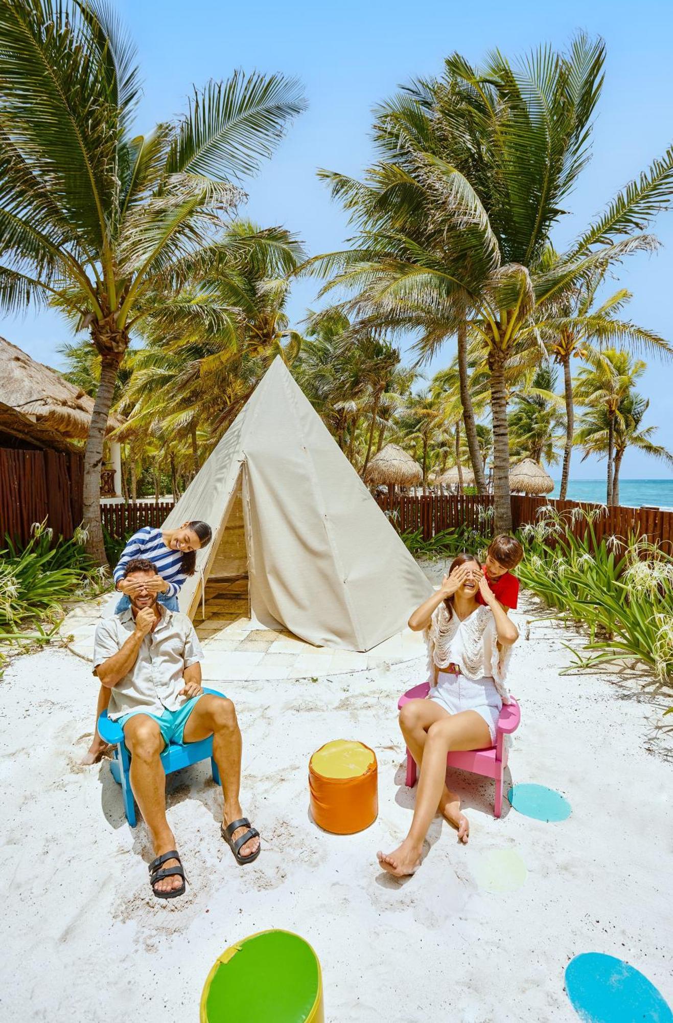 Resort Family Selection At Grand Palladium Kantenah & Akumal