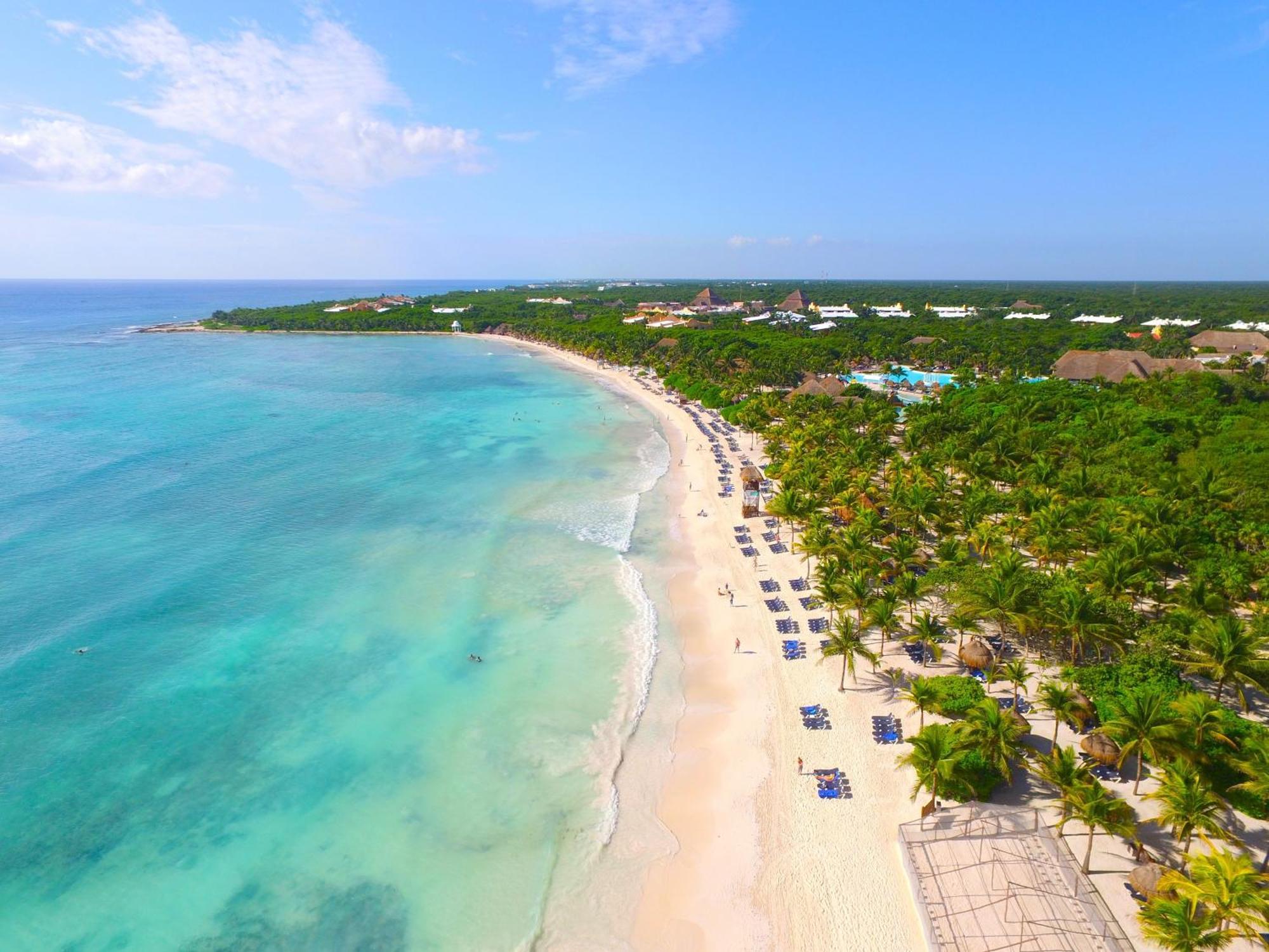 Family Selection At Grand Palladium Kantenah & 5* Akumal